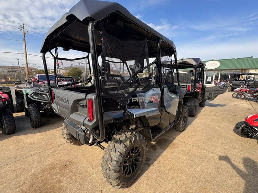 2025 Honda Pioneer 1000-5 Deluxe