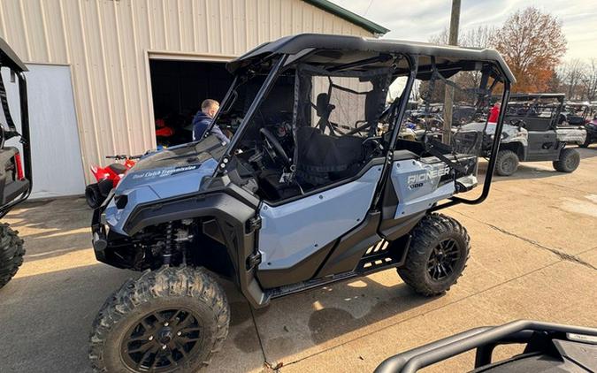 2025 Honda Pioneer 1000-5 Deluxe