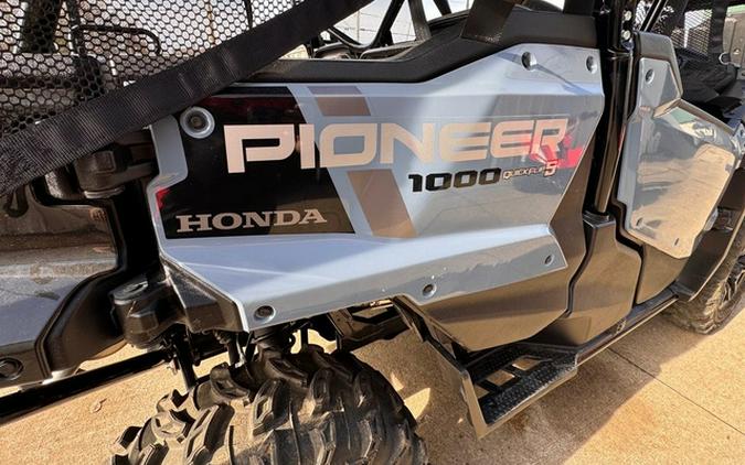 2025 Honda Pioneer 1000-5 Deluxe