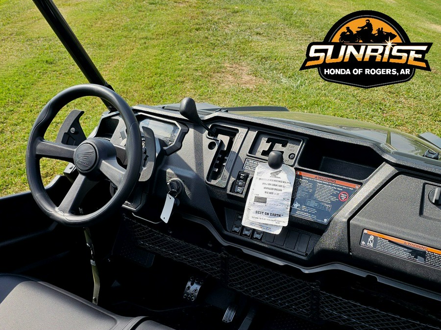 2025 Honda PIONEER 1000-6 DELUXE