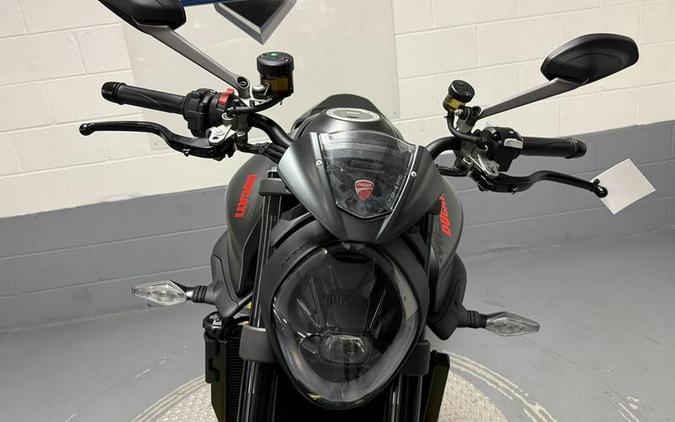 2026 Ducati Monster Plus Aviator Grey