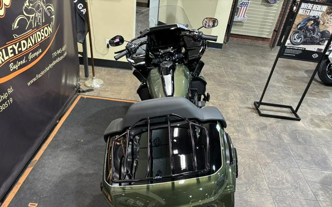 2026 Harley-Davidson® Road Glide Limited Olive Steel Metallic / Vivid Black Black Trim