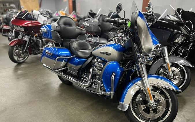 2018 Harley-Davidson® FLHTCU - Electra Glide® Ultra Classic®