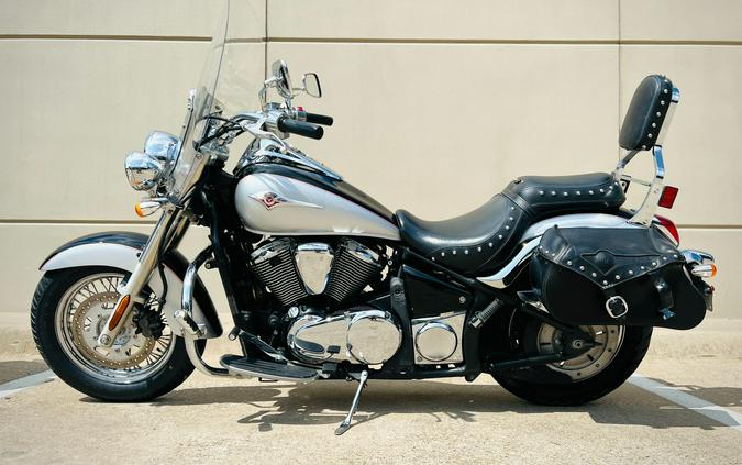 2007 Kawasaki Vulcan® 900 Classic