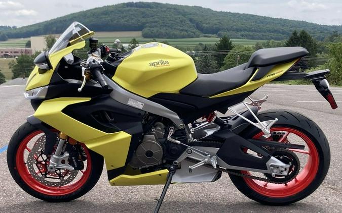 2024 Aprilia® RS 660 Acid Gold