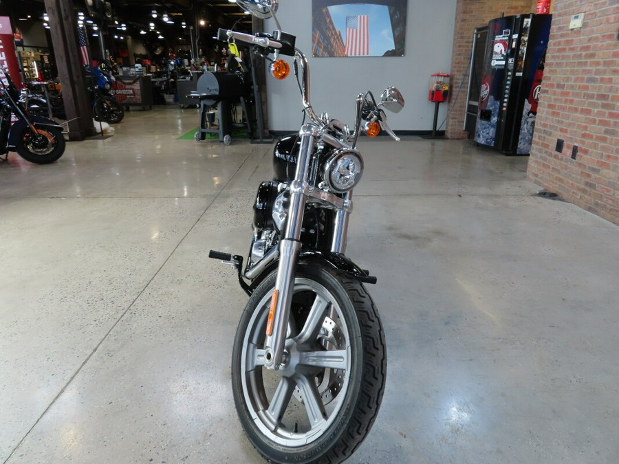 2023 Harley-Davidson® FXST Softail® Standard