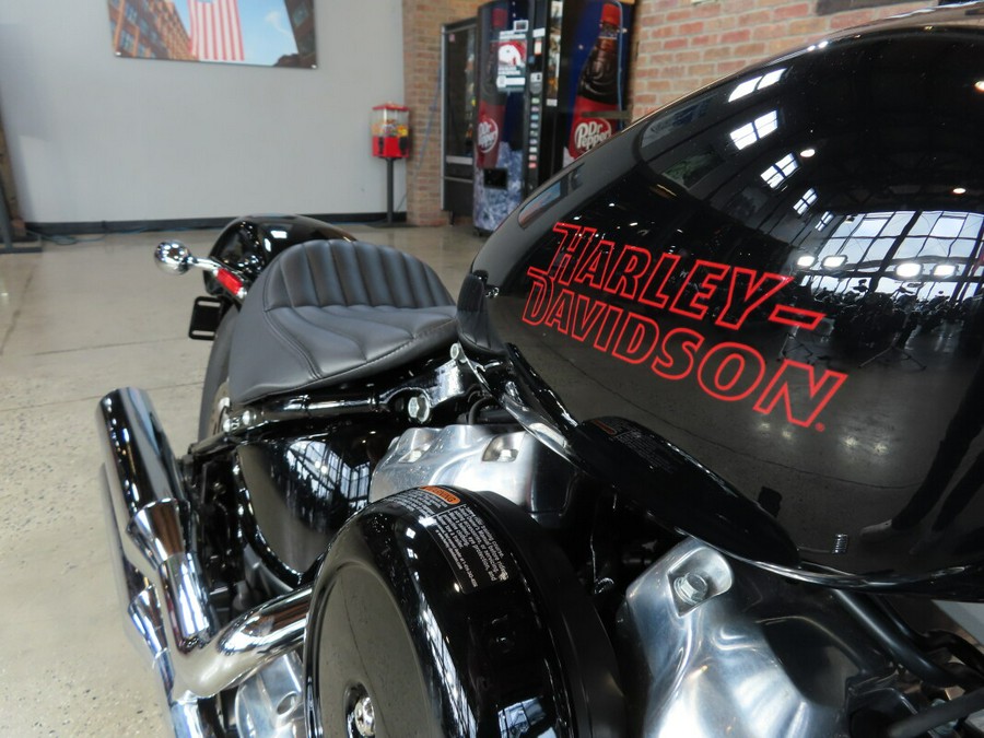 2023 Harley-Davidson® FXST Softail® Standard