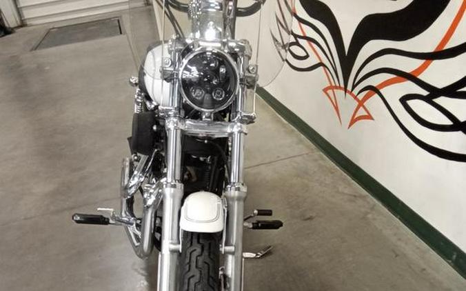 2004 Harley-Davidson® XL1200C - Sportster® 1200 Custom