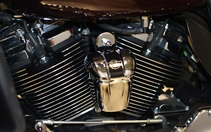 2019 Harley-Davidson Tri Glide Ultra FLHTCUTG