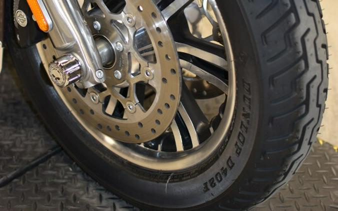 2019 Harley-Davidson Tri Glide Ultra FLHTCUTG