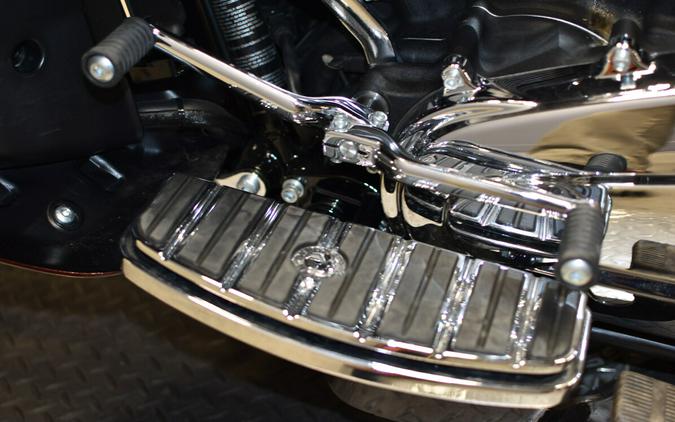 2019 Harley-Davidson Tri Glide Ultra FLHTCUTG