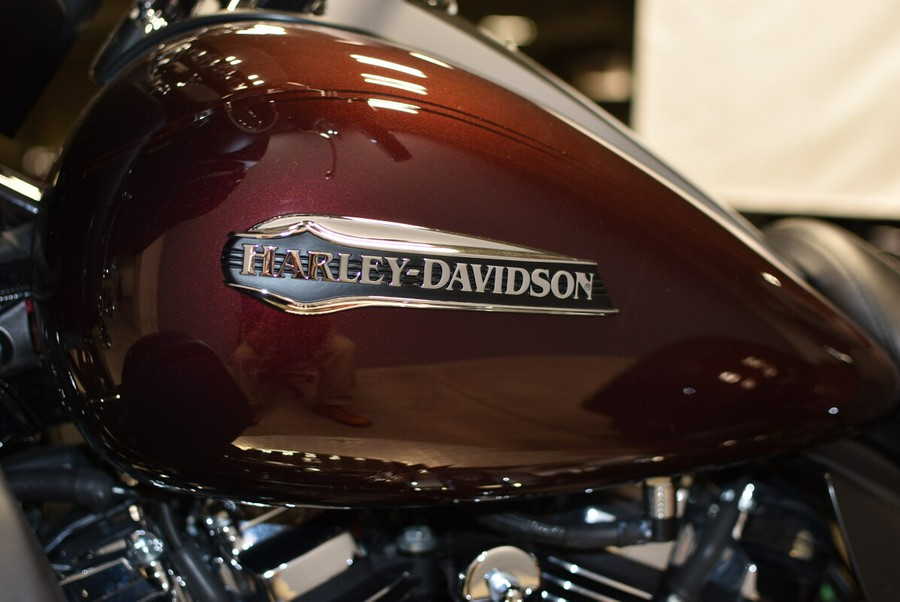 2019 Harley-Davidson Tri Glide Ultra FLHTCUTG