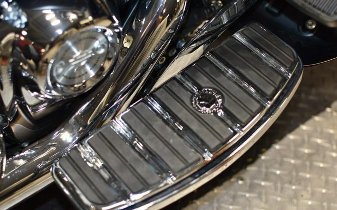 2019 Harley-Davidson Tri Glide Ultra FLHTCUTG