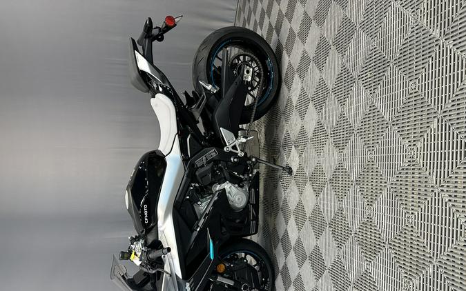 2026 CF MOTO 675 SS