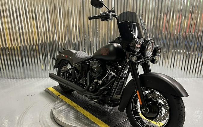 2026 Harley-Davidson Softail FLHD - Deadwood