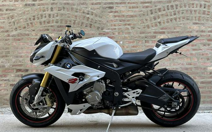 2016 BMW S 1000 R