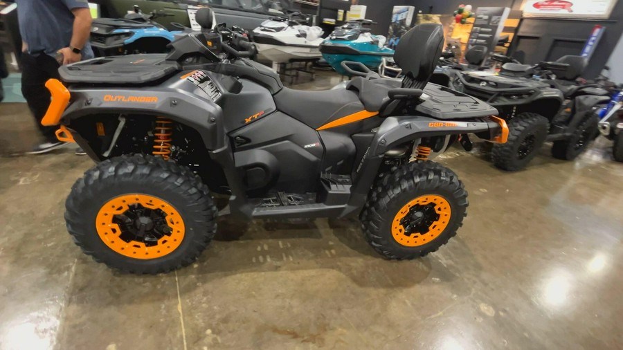 2026 Can-Am OUTLANDER MAX XT-P 1000R WITH SMART-SHOX & 10 25 IN INFOTAINMENT