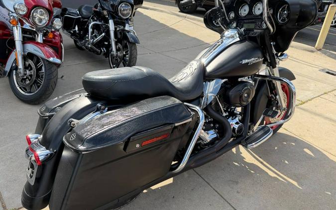 2010 Harley-Davidson Street Glide FLHX