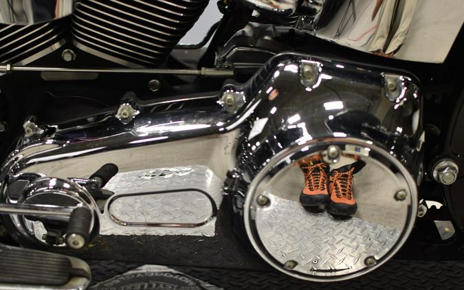 2010 Harley-Davidson Softail Deluxe FLSTN