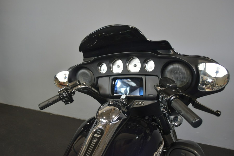 2019 Harley-Davidson Street Glide FLHX