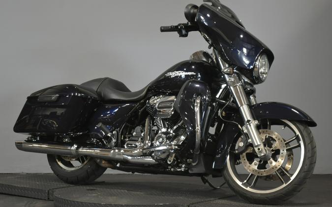 2019 Harley-Davidson Street Glide Midnight Blue