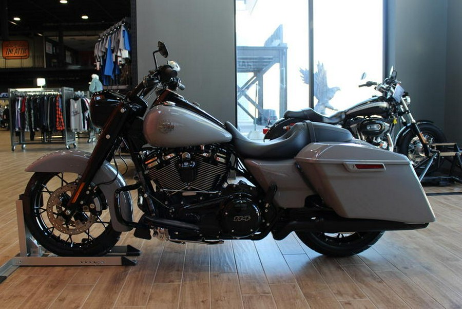 2024 Harley-Davidson® FLHRXS - Road King® Special