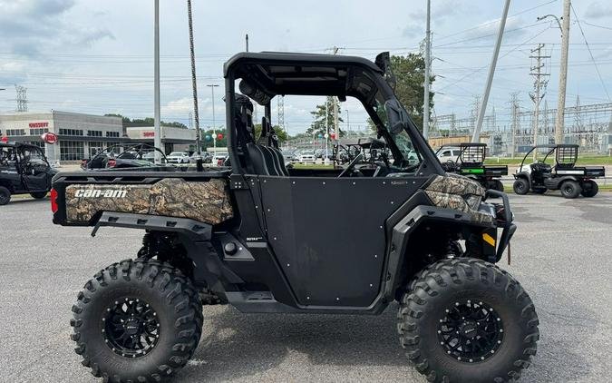 2021 Can-Am® Defender X mr HD10 Mossy Oak Break-Up Country Camo