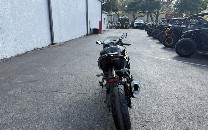 2026 Kawasaki Ninja® ZX™-6R