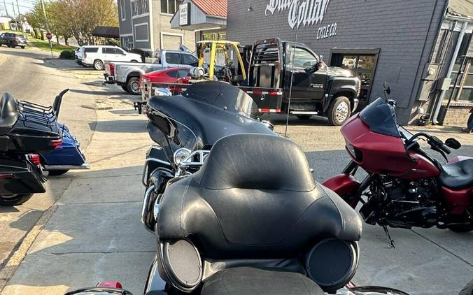 2018 Harley-Davidson Triglide FLHTCUTG