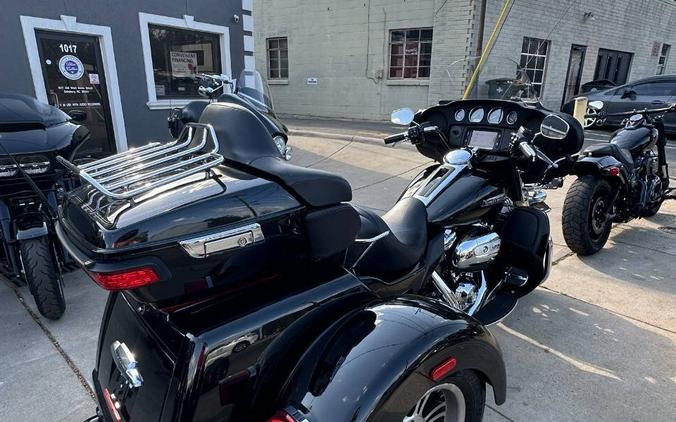 2018 Harley-Davidson Triglide FLHTCUTG