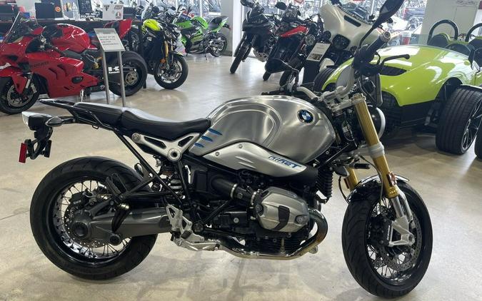 2016 BMW R nine T Black Storm Metallic