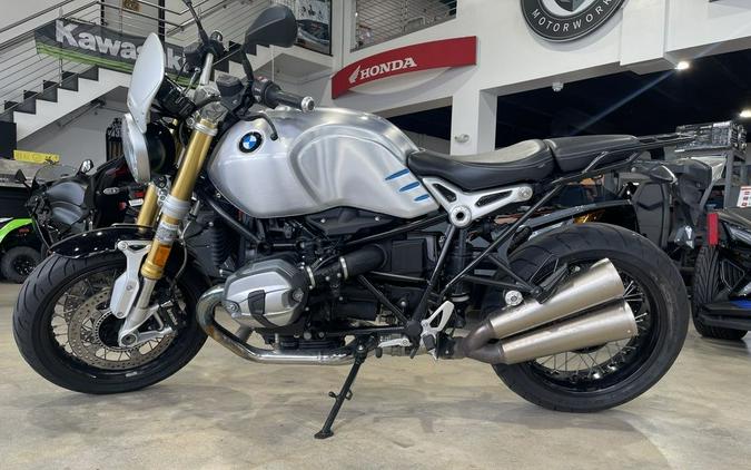 2016 BMW R nine T Black Storm Metallic