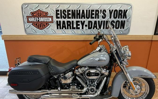 2024 Harley-Davidson® FLHCS - Heritage Classic