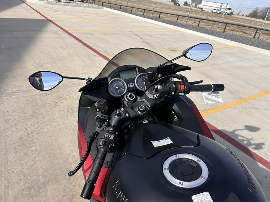 2025 Kawasaki Ninja® ZX™-14R ABS