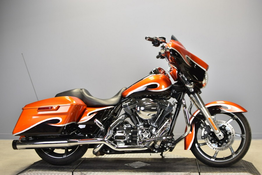 2014 Harley-Davidson Street Glide Special FLHXS