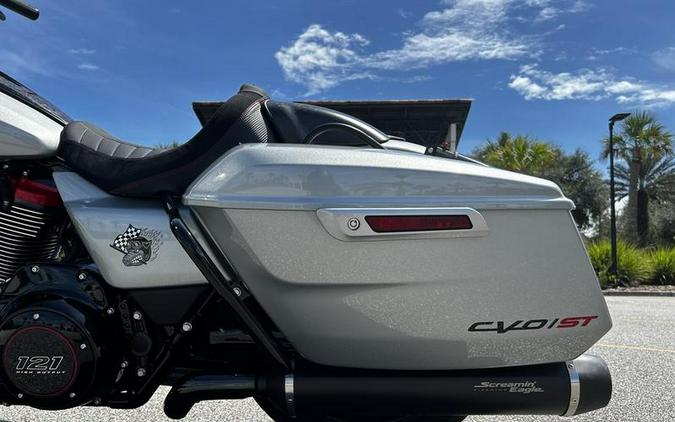 2025 Harley-Davidson® FLTRXSTSE - CVO™ Road Glide® ST