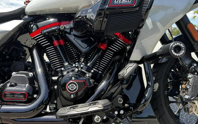 2025 Harley-Davidson® FLTRXSTSE - CVO™ Road Glide® ST