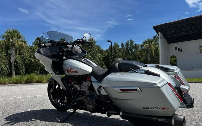2025 Harley-Davidson® FLTRXSTSE - CVO™ Road Glide® ST