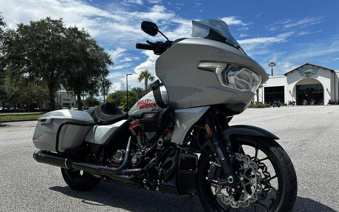 2025 Harley-Davidson® FLTRXSTSE - CVO™ Road Glide® ST