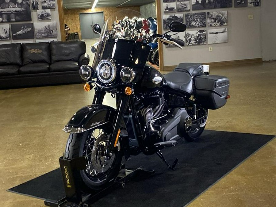 2024 Harley-Davidson® FLHCS - Heritage Classic