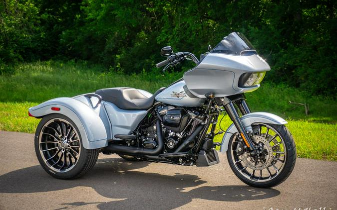 2023 Harley-Davidson Road Glide 3 Trike First Look [5 Fast Facts]