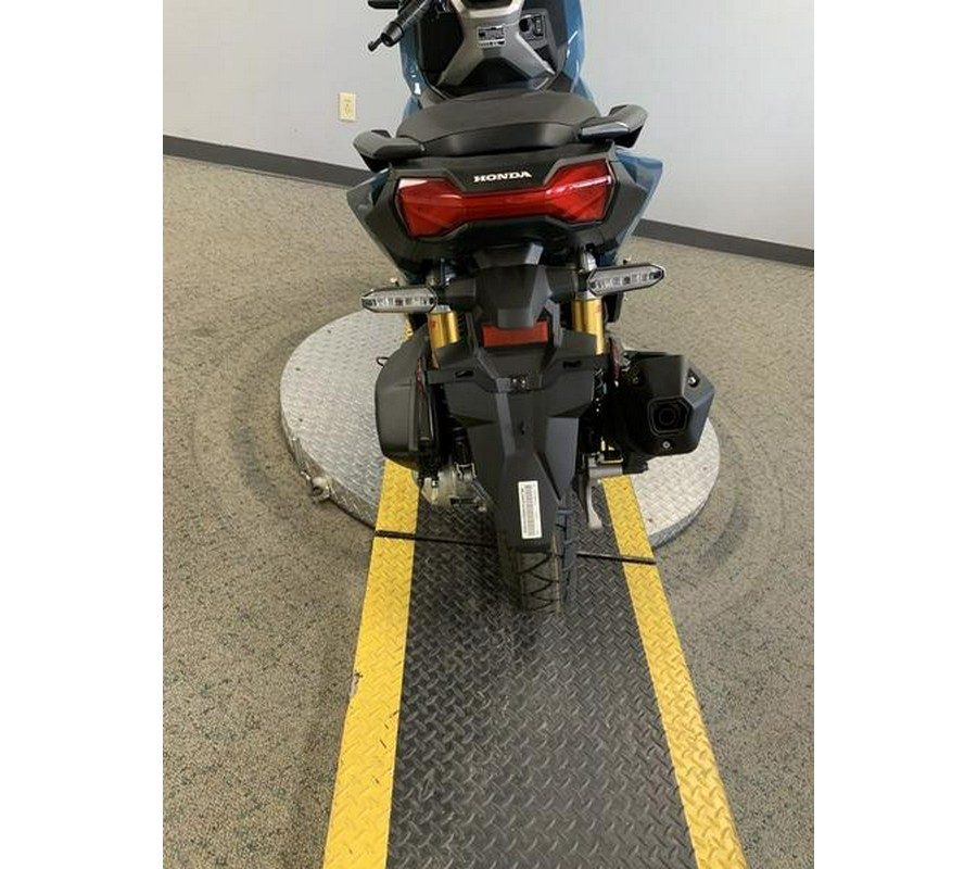 2025 Honda® ADV160