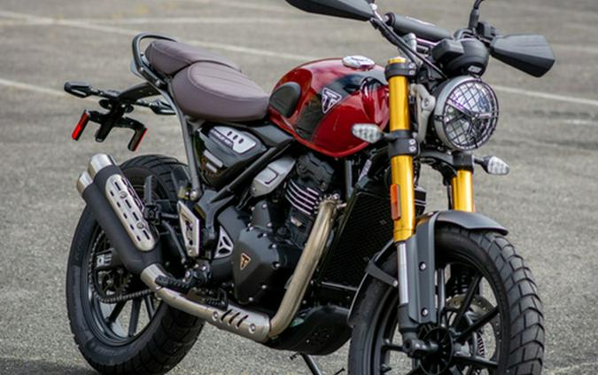 2025 Triumph Scrambler 400 X Carnival Red / Phantom Black