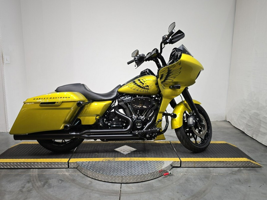 FLTRXS 2020 Road Glide® Special