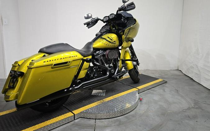 FLTRXS 2020 Road Glide® Special