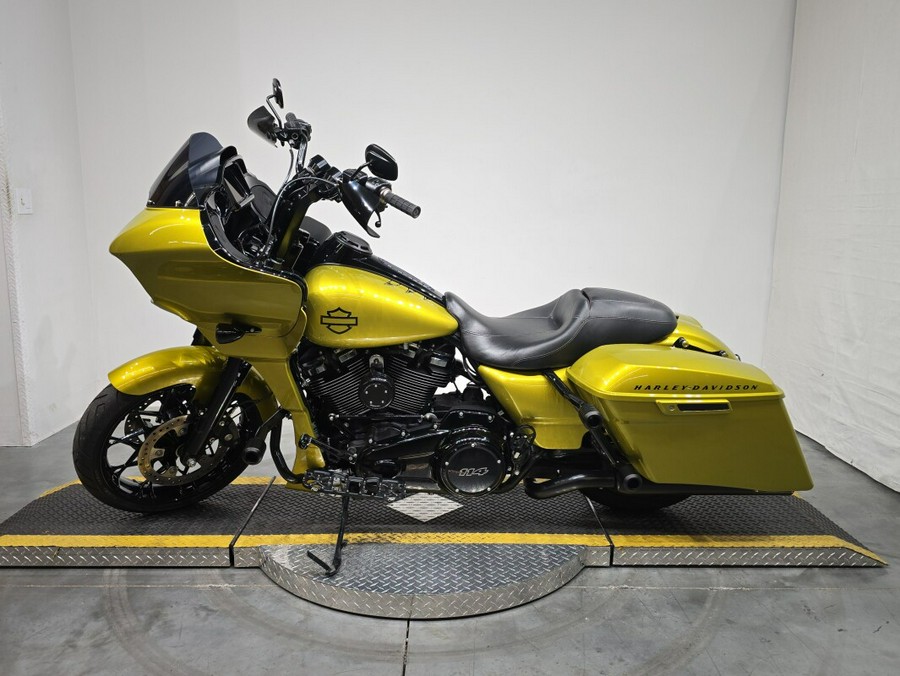 FLTRXS 2020 Road Glide® Special