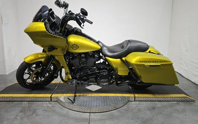 FLTRXS 2020 Road Glide® Special