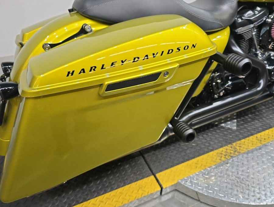 FLTRXS 2020 Road Glide® Special