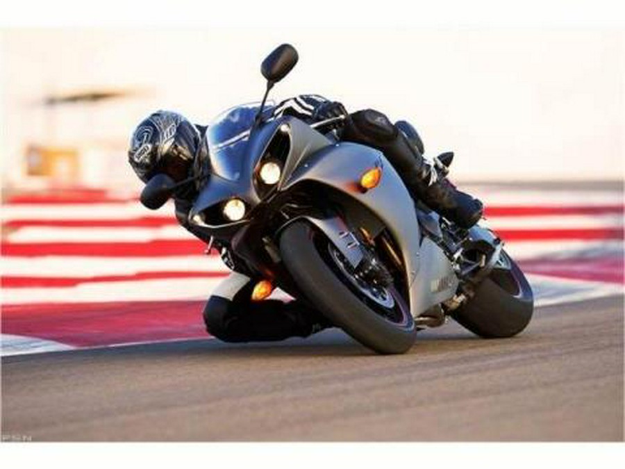 2013 Yamaha YZF-R1