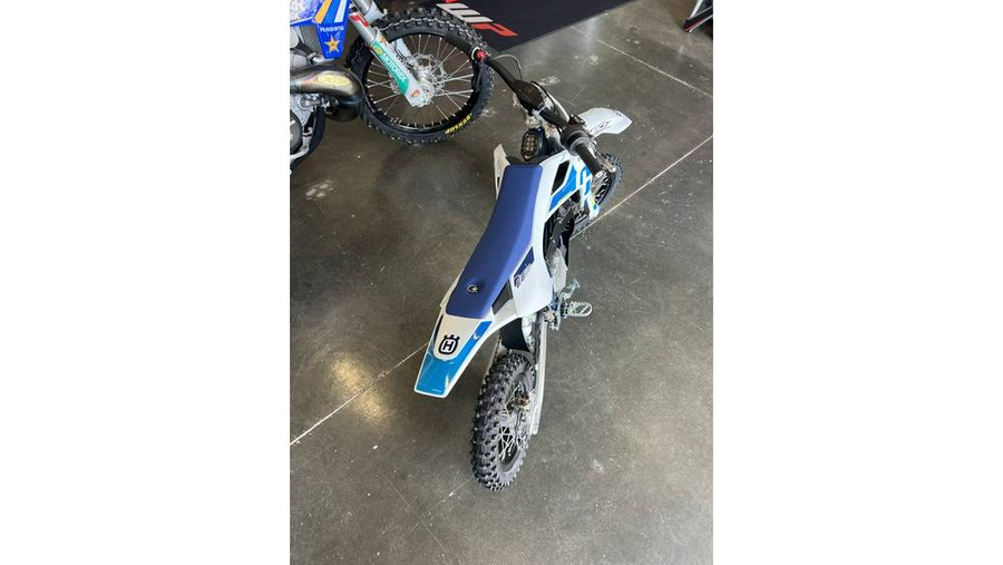 2024 Husqvarna EE 5 - 073258